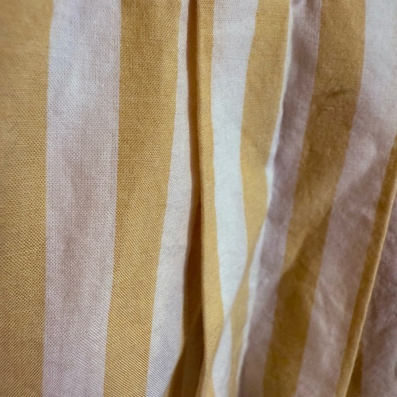 Banana Republic Yellow and White Top - Picture 5 of 5